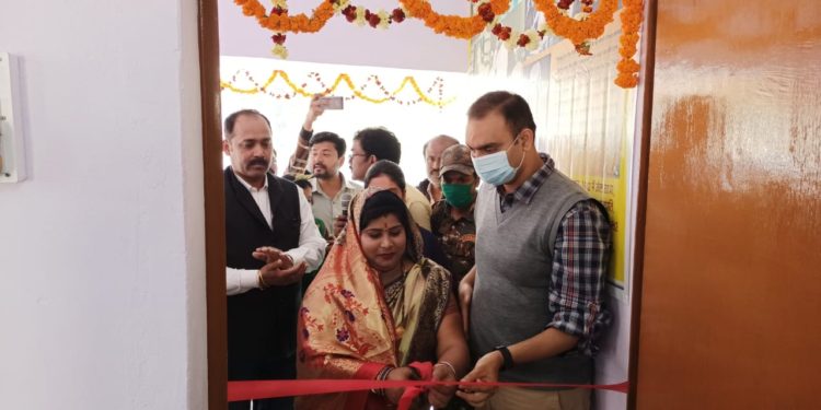 डीएम आलोक रंजन घोष ने आखिर क्यों दिया कैथी लिपि के संरक्षण की आवश्यक्ता पर बल!कहा- पुस्तकालय से बच्चों का जुड़ाव संस्कृति और संस्कार के लिए बेहद जरूरी।।*