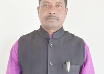 अलौली में डिग्री कॉलेज की स्थापना से शिक्षा मंत्री ने साफ तौर पर किया इंकार,अलौली के राजद विधायक रामवृक्ष सदा ने कहा-जनता को उच्च शिक्षा से वंचित रखना चाहती है सरकार।।