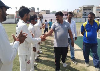 पूर्व नगर सभापति मनोहर यादव ने आखिर क्यों कहा कि कुछ युवाओं के साथ-साथ रसातल में जा रहा है उनका घर-परिवार!पढ़े पूरी खबर।।