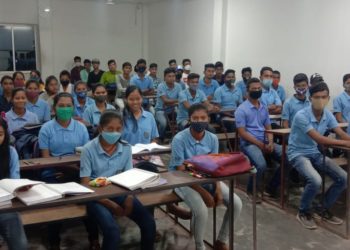 प्राइवेट स्कूल व कोचिंग एसोसिएशन को मिला बच्चे व अभिभावकों का साथ, सरकारी आदेश को ठेंगा दिखाते हुए अन्य दिनों की तरह खुली रही प्राइवेट शिक्षण संस्थानें, अभिभावक भी हैं फरियाने को तैयार*