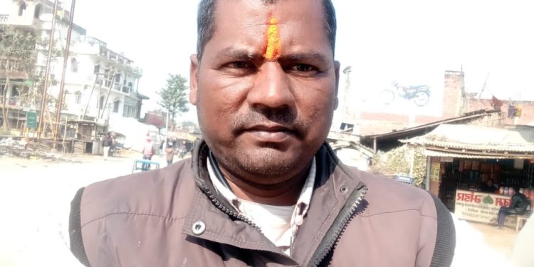 थानेदार और एसआई की साजिश के शिकार हुए पत्रकार सुमलेश कुमार के पक्ष में बहने लगी है आंदोलन की बयार,नेशनल जर्नलिस्ट एसोसिएशन के बैनर तले धरना-प्रदर्शन 27अप्रैल को,प्रमंडलीय अध्यक्ष धर्मेन्द्र मिश्रा भी करेंगे शिरकत*