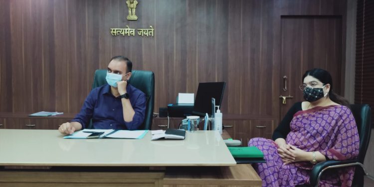 राजेन्द्र चौक पर नहीं सजेगी सब्जी की दुकानें, चेतावनी दिखेगी बेअसर तो दुकानें होगी सील,जब्ती की भी होगी कार्रवाई,डीएम आलोक रंजन घोष ने कोरोना की बढ़ती दूसरी लहर के बीच कई आवश्यक दिशा- निर्देश किया जारी