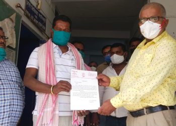 खासे चर्चा में हैं अलौली विधायक रामवृक्ष सदा, कोरोना महामारी के बीच जीवन रक्षक दवाओं सहित बेहतर स्वास्थ्य व्यवस्था के लिए एमएलए फंड से 25 लाख दिए जाने की है अनुशंसा*