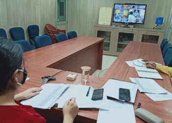 कोरोना काल में प्रदेशों से पैतृक गांव लौटे लोगों सहित सबको मिलेगा मनरेगा के तहत रोजगार, बिहार के मुखिया नीतीश कुमार ने वीडियो कॉन्फ्रेंसिंग के जरिए समीक्षात्मक बैठक कर सभी उपविकास आयुक्तों के नाम कई दिशा-निर्देश किया जारी