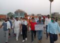 जनप्रिय पूर्व सांसद पप्पू यादव की गिरफ्तारी के विरोध में जनाक्रोश चरम पर,आक्रोशित जाप कार्यकर्ताओं ने सीएम नीतीश कुमार के पुतले को किया आग के हवाले,युवा नेता मनोहर यादव तथा नागेन्द्र सिंह त्यागी ने कहा-शर्म करो सरकार,अब तो लड़ाई होगी आर-पार