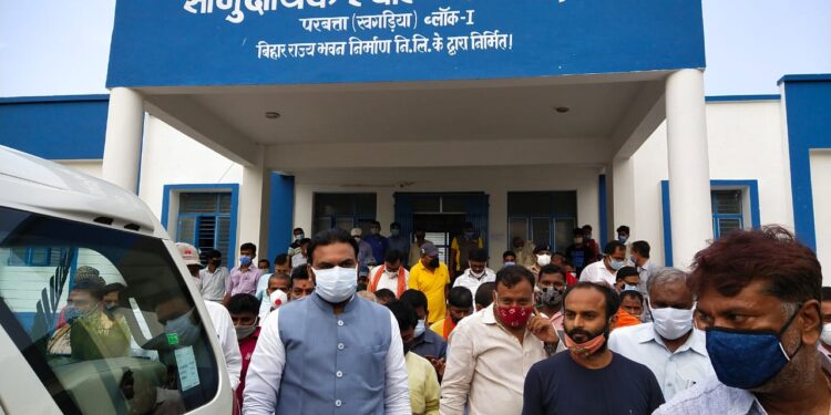 स्वास्थ्य व्यवस्था को दुरुस्त किए जाने की कवायद तेज,पंचायती राज मंत्री सम्राट चौधरी ने विभिन्न अस्पतालों का जायजा लेते हुए कहा-हर प्रखंड को दो-दो एम्बुलेंस मिलना तय,जून से खगड़िया व गोगरी में मिलेगी आधुनिक स्वास्थ्य सुविधाएं*