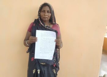 *दबंगों ने विधवा पर ढ़ाया कहर,बेटियों पर बुरी नजर रखने वाले दबंगों ने मां-बेटियों को पीट-पीटकर किया जख्मी