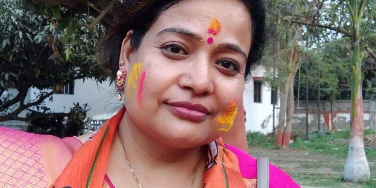 नगर पार्षद सह भाजपा नेत्री मीना देवी उर्फ मीना खंडेलिया ने दिया इस्तीफा, आया राजनीतिक भूचाल, नगर परिषद की कार्यशैली को ले दिखाई गंभीर नाराजगी, कहा-नगर की दुर्दशा के लिए बोर्ड का सदस्य होने के नाते ली नैतिक जिम्मेदारी