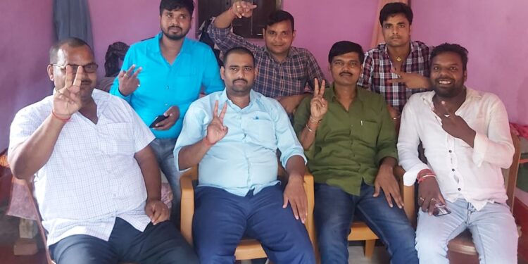 जनप्रिय पप्पू यादव की रिहाई पर जश्न का माहौल, कहीं बंटी मिठाइयां,तो कहीं समर्थकों ने प्यार का झोला दिया खोल