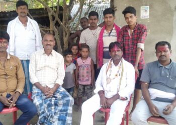 जीत का माला पहनकर नवनिर्वाचित जनप्रतिनिधि पा रहे हैं जनता का आशीर्वाद,विकास की पटकथा लिखने की कर रहे बात