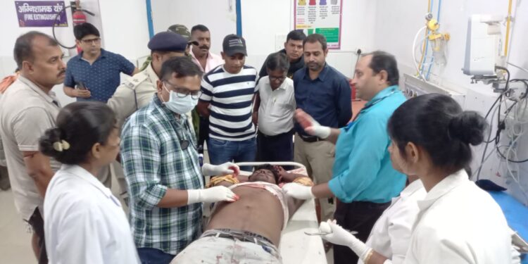 बेखौफ अपराधियों ने एक दैनिक अखबार के पत्रकार को गोलियों से किया छलनी,दर्दनाक मौत से मर्माहत है पत्रकारिता जगत,नेशनल जर्नलिस्ट एसोसिएशन ने की मुआवजे की मांग