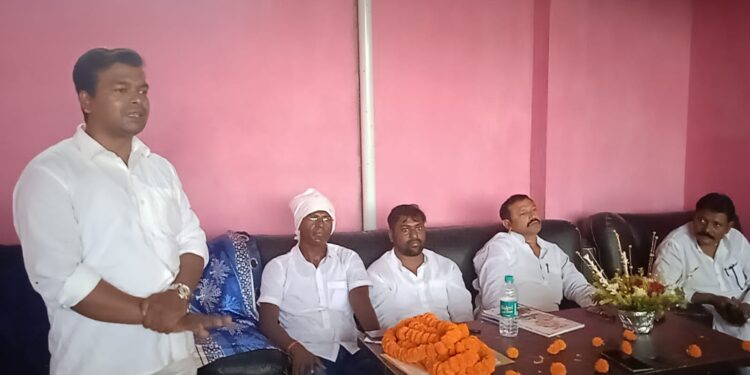 वीआईपी द्वारा जिलास्तर पर पार्टी को मजबूत करने की कवायद शुरु,28अगस्त को खगड़िया जिला कार्यालय का उद्घाटन करेंगे वीआईपी सुप्रीमो मुकेश सहनी,राष्ट्रीय अध्यक्ष संतोष सहनी ने कहा-पार्टी को तोड़ने वालों को सबक सिखाकर ही लेंगे दम