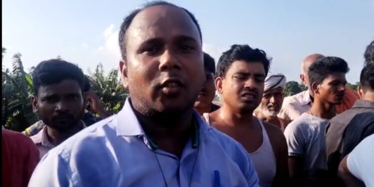 अपराधियों ने एक बार फिर लूट की घटना को अंजाम दे पुलिस को दी चुनौती, सीएसपी संचालक से 5 लाख 40 हजार की लूट,अपराधियों के टोह में जुटी पुलिस