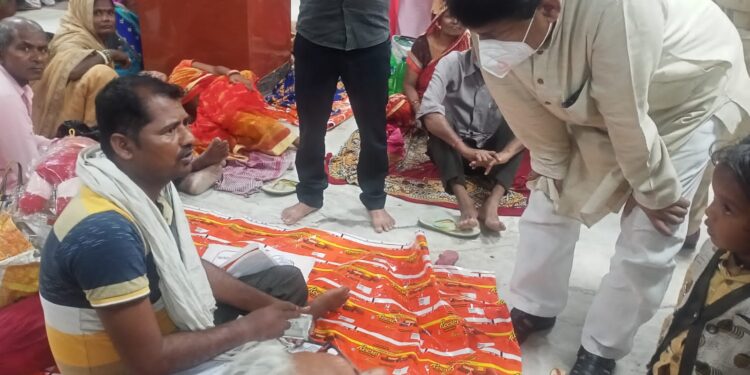 विधायक छत्रपति यादव ने महावीर हॉस्पिटल जाकर गंभीर रुप से बीमार पत्रकार सुमलेश कुमार यादव से मिलकर पूछा कुशल क्षेम, चिकित्सकों को दिया बेहतर इलाज करने का निर्देश, पत्रकारों ने विधायक को दिया साधुवाद