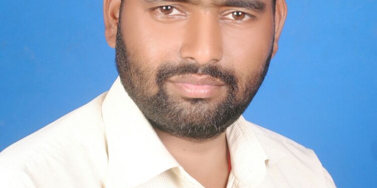 आम लोगों पर गालियों की बौछार करने वाले सीओ के विरुद्ध नहीं थम रहा आक्रोश,पद की गरिमा को तार-तार कर चुके गालीबाज मानसी सीओ की बर्खास्तगी जरुरी:गुड्डू