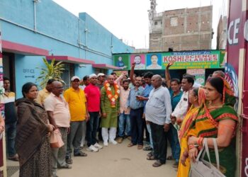 आखिर क्यों भावुक हो गए प्रखंड शिक्षक पद से इस्तीफा दे चुके शिक्षक नेता मनीष कुमार सिंह!!