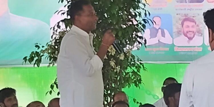 अतिपिछड़ा प्रतिनिधि सम्मेलन में बीजेपी को आरक्षण विरोधी बताते हुए जदयू ने घेरा,कहा-चार अक्टूबर को लोग रह गए मेला में और बीजेपी ने कर दिया खेला