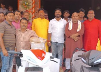 शहर में अंशु प्रिय इलेक्ट्रिक ऑटो सर्विस का हुआ शुभारंभ,इलेक्ट्रिक ऑटो एवं स्कूटी के प्रदूषण मुक्त सर्विस से पर्यावरण रहेगा सुरक्षित:शास्त्री