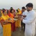 पूर्व विधायक ने डूबते व उगते हुए सूर्य को अघर्य देने के साथ किया व्रत सम्पन्न, कहा-इस पर्व में दूर-दूर तक नहीं दिखाई देती अंधविश्वास की झलक