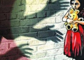 दरिंदा बने युवक ने महज सात साल की बच्ची को बनाया हवश का शिकार, हैवान की  हो गई है पहचान