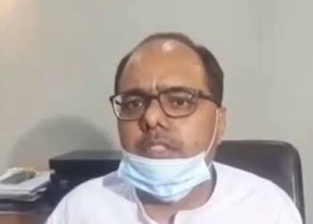 फुलवारीशरीफ के सीओ को विभाग ने किया निलंबित,डीएम को सीओ की लापरवाही का भुगतना पड़ा था खामियाजा,हाई कोर्ट में होना पड़ा था सशरीर पेश