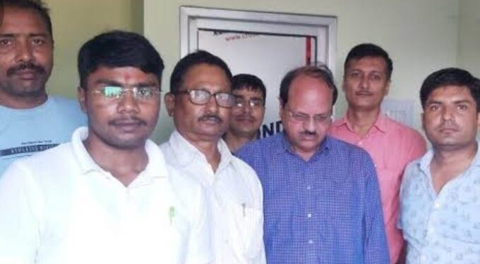 पूर्णिया एसपी का मामला ठंढ़ा होने से पहले घूसखोर सीओ म्यूटेशन के नाम पर एक लाख का रिश्वत लेते रंगेहाथ धराए,निगरानी की टीम ने दबोचा