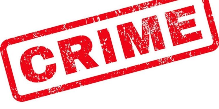 बेलदौर में जलकर की रखवाली कर रहे दो मछुआरों को अपराधियों ने बंधक बनाकर हथियार के बट से पीटा और लूट लिए 27हजार नकदी व मोबाइल