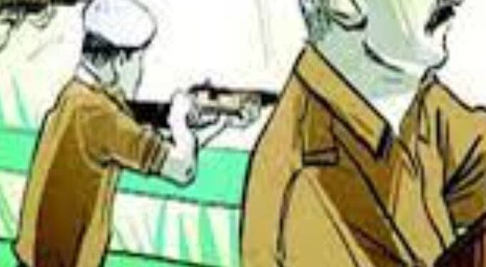 बेगूसराय में पुलिस और अपराधियों के बीच ताबड़तोड़ हुई फायरिंग, गोली लगने से दो किशोर जख्मी