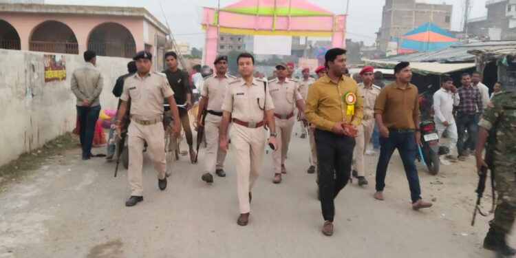 राजेन्द्र सरोवर के समीप गौशाला मेला मे आए लोगों से अवैघ पार्किंग के नाम पर हो रही थी वसूली,एसडीओ और एसडीपीओ ने तीन आरोपियों को अवैध रसीद के साथ दबोचा