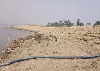 जलस्तर में कमी आते ही कोसी का कटाव तेज,सहमे ग्रामीण