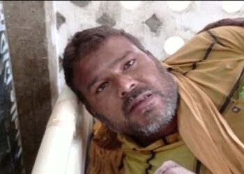 जमीनी विवाद को ले दो भाईयों के बीच हुई मारपीट और गोलीबारी,गोली लगने से जख्मी को किया गया रेफर,दोनों पक्षों की ओर से प्राथमिकी दर्ज,दो हिरासत में