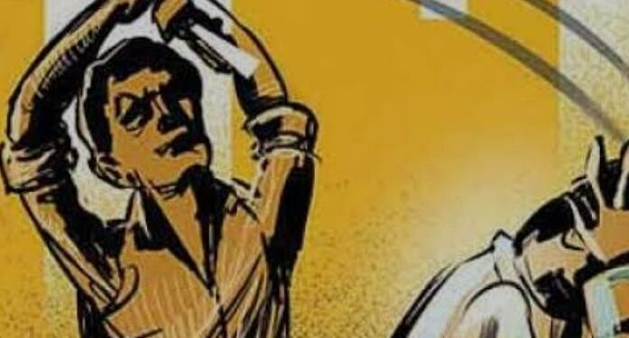 जमीनी विवाद में छोटे भाई ने बड़े भाई को लोहे के रॉड से पीट-पीटकर उतार दिया मौत के घाट,बिलख रहे परिजन