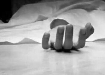 बहन का न्यूड वीडियो वायरल किए जाने के मामले में पुलिस से नहीं मिला न्याय तो जलील होकर युवक ने कर ली खुदकुशी,पत्नी और साला के विरुद्ध कार्रवाई के लिए तीन दिनों से काट रहा था थाने का चक्कर