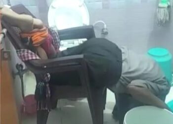 चर्चित गायक ब्रज किशोर दुबे की हुई हत्या या उन्होंने की आत्महत्या!पड़ताल में जुटी पुलिस