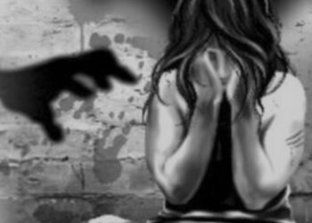 गुरु-शिष्या के रिश्ते को कलंकित करते हुए एक सरकारी शिक्षक ने छठी वर्ग की छात्रा के साथ किया दुष्कर्म,पड़ताल में जुटी पुलिस