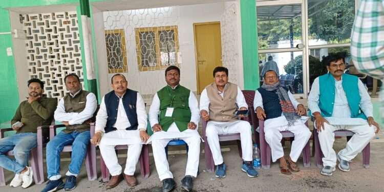 नगर निकाय चुनाव की तिथि फिर घोषित होते ही बयानों का दौर जारी, जिलाध्यक्ष बबलू मंडल ने कहा-बीजेपी नेताओं का एक बार फिर लटक गया चेहरा,अतिपिछड़ा व पिछड़ा समाज के मसीहा और उद्धारक हैं सीएम नीतीश कुमार