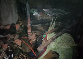 …और होते-होते रह गया बड़ा हादसा,बाल-बाल बची जान, सिलेंडर लीकेज रहने के कारण लगी घर में आग, सभी सामान जलकर खाक