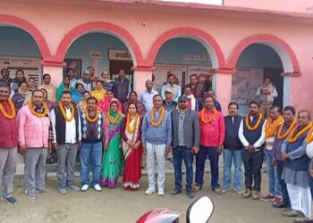 आखिर कब तक जारी होती रहेगी प्राथमिक शिक्षक संघ के संगठन विस्तार की फर्जी सूची!दो फाड़ हुए प्राथमिक शिक्षक संघ के बीच शह और मात का खेल जारी,सुलग रहे सवाल कि,असली संगठन कौन?