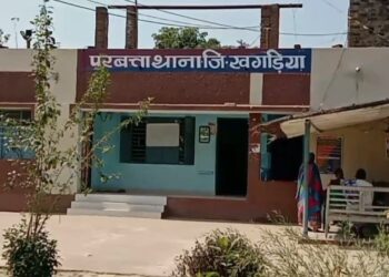 मोबाइल चोर गिरोह का हुआ पर्दाफ़ाश,लड़की को भगाने का आरोपी और शराबी सहित तीन धराया