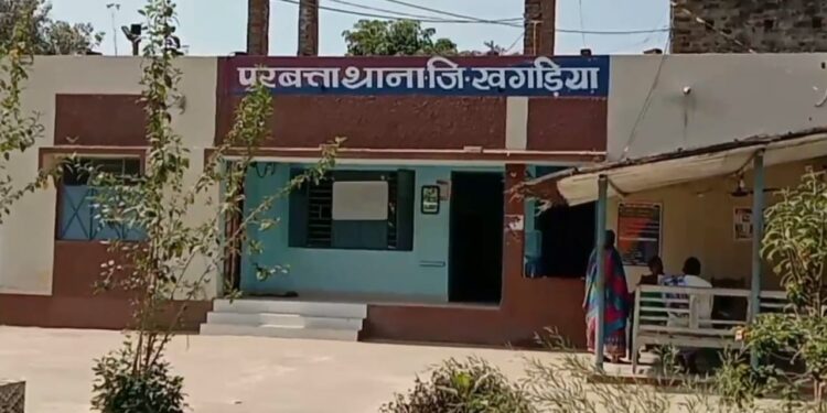 मोबाइल चोर गिरोह का हुआ पर्दाफ़ाश,लड़की को भगाने का आरोपी और शराबी सहित तीन धराया