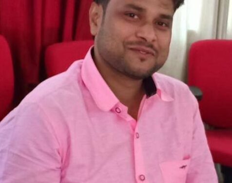 वर्षों से एक ही जगह जमे प्रखंड एमडीएम प्रभारी पप्पू कुमार पर विभाग क्यों है मेहरबान?उठ रहे हैं गंभीर सवाल