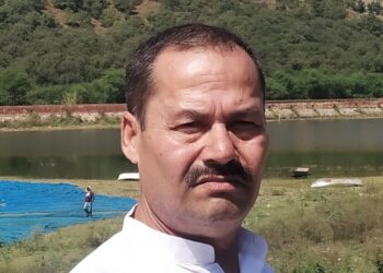 यूरिया की कृत्रिम किल्लत पैदा कर आखिर कब तक की जाती रहेगी कालाबाजारी!बिहार किसान मंच के प्रदेश अध्यक्ष धीरेन्द्र सिंह टुडू ने कृषि विभाग के निदेशक को.पत्र लिखकर खोला विभाग का काला चिट्ठा