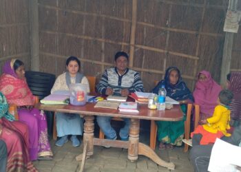 रामपुर ग्राम कचहरी में एक वर्ष में 53 मामलों की हुई सुनवाई,24 फौजदारी मामले में सुनवाई करते हुए 6 लाख 61 हजार रुपये वाजिव हकदार को दिलाया,शनिवार को जनता दरबार में दो मामलों में एक का हुआ निष्पादन