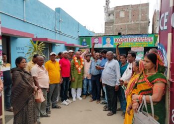 बहुचर्चित शिक्षक नेता मनीष सिंह को कोर्ट से मिला बेल, दुर्गा पूजा के बाद प्रतिमा विसर्जन के सवाल पर गए थे जेल, रिहाई से समर्थकों की खिली बांछें,जश्न का माहौल