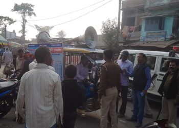 बेलदौर नगर पंचायत में चुनावी रस्सा-कस्सी तेज,बिना अनुमति के प्रचार में जुटे एक वाहन को सीओ ने किया जब्त,विभिन्न पद प्रत्याशियों ने कहा-वाहन से प्रचार-प्रसार करने को ले अनुमति देने के नाम पर की जा रही लेटलतीफी