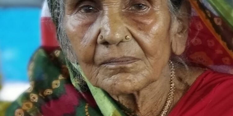 परिवहन मंत्री शीला मंडल की सासू मां मनोरमा देवी के निधन से मर्माहत हुआ समाज,समाज सेवी ईo शैलेन्द्र मंडल को मातृ शोक, बेलहा में होगा दाह संस्कार, बिहारी पॉवर ऑफ इंडिया के चेयरमैन डॉ अरविन्द वर्मा ने दी श्रद्धांजलि