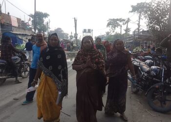 28दिसम्बर को होने वाले अंतिम चरण के नगर निकाय चुनाव को ले कल से थम गया प्रचार-प्रसार का दौर, ठंढ़े पड़ गए कान फाड़ू भोंपू, मतदाताओं को लुभाने के लिए प्रत्याशियों द्वारा दिया जाने लगा है रुपये का प्रलोभन