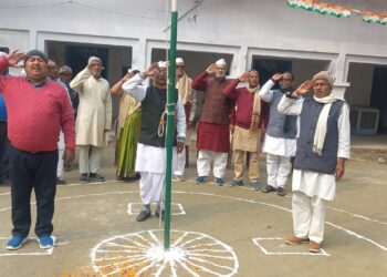 स्थापना दिवस पर कांग्रेस कार्यालय में समारोह का हुआ आयोजन,सदर विधायक छत्रपति यादव ने कहा-नफरत की राजनीति कर रही भाजपा,भारत जोड़ो यात्रा कर राहुल गांधी देश में एकता का दे रहे संदेश