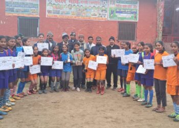 खेलप्रेमियों ने खिलाड़ियों को किया प्रोत्साहित,हिरोज क्लब के सचिव अभय कुमार गुड्डू ने कहा-खेल ही एकमात्र ऐसा है प्लेटफार्म,जहां मिट जाते हैं जाति-धर्म और उंच-नीच जैसे भेदभाव