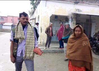 बच्चों के बीच का विवाद विकराल रुप किया धारण और अभिभावकों के बीच हो गई भिड़ंत,दोनों पक्षों की ओर से एक दर्जन जख्मी